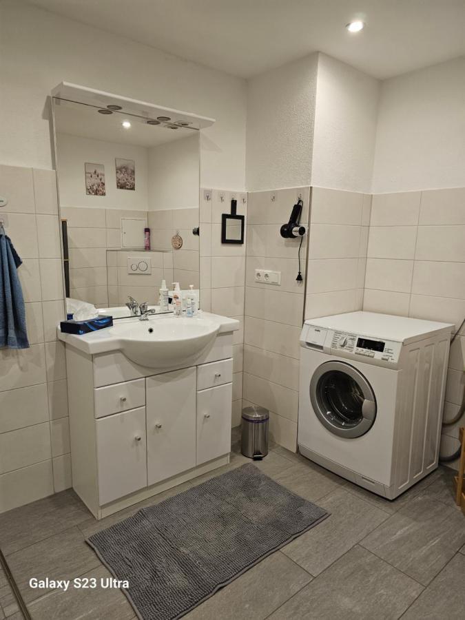 Ferienwohnung ,,Hinter Der Mauer" Гільдбурггаузен Екстер'єр фото